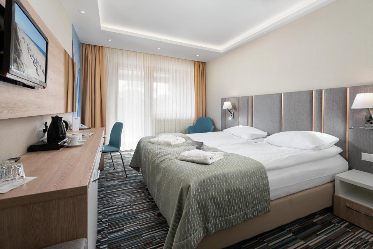 Hotel Dom Zdrojowy Resort & Spa - Destigo Hotels Jastarnia Exterior foto